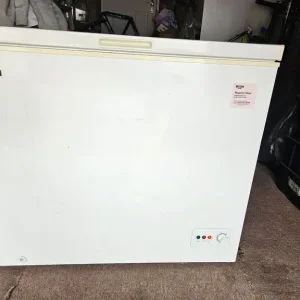 Chest freezer