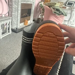 wellies size UK 3