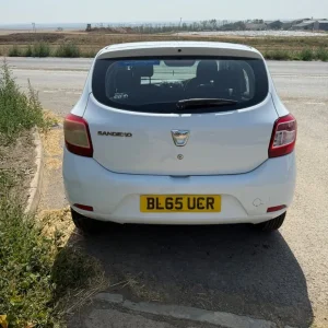 2015 Dacia Sandero Hatchback Manual - Image 6