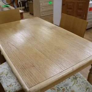 4x Oak Veneer Dining Chairs & Table - Image 8