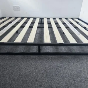 Bedframe with mattress