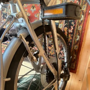 Vintage Land Rover Shopper Foldable Bike - Image 2