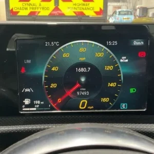 2019 Mercedes-Benz A-Class 1.3 A180 AMG Line Hatchback 5dr Petrol Manual Euro 6 (s/s) (136 ps) - Image 7