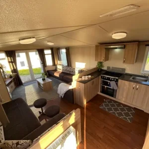 Swift Burgundy Static Caravan 37x12ft with 2 Bedrooms - Image 5