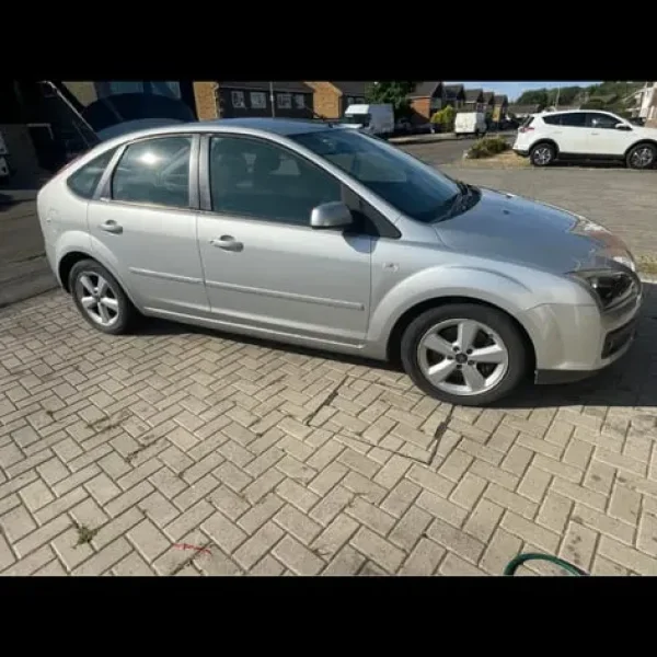 Ford Focus 1.8 TDCi 2007 manual hatchback