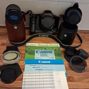 Canon T90 35mm SLR