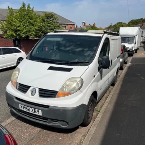 Renault Traffic Panel Van 2006 1870cc Manual - Image 2