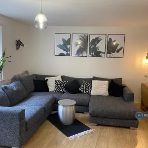 1 bedroom flat in Orchard Court, Newnham, Borough of Swale (1 bed) - Image 2