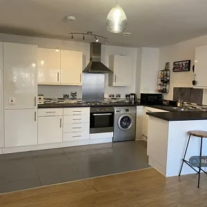 1 bedroom flat in Orchard Court, Newnham, Borough of Swale (1 bed)