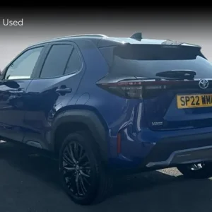2022 Toyota Yaris Cross 1.5 Hybrid AWD Estate - Image 4