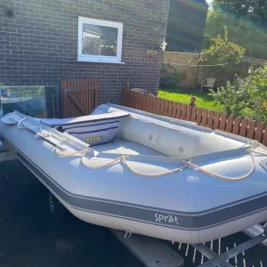 Excel 3.6m small inflatable boat with 4hp outboard - Image 4