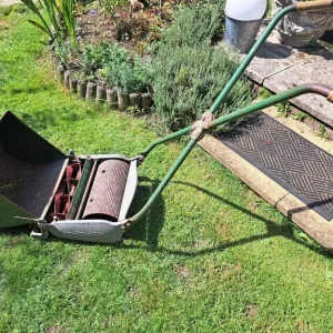 Ransomes Ajax mk 5 vintage handmower - Image 2