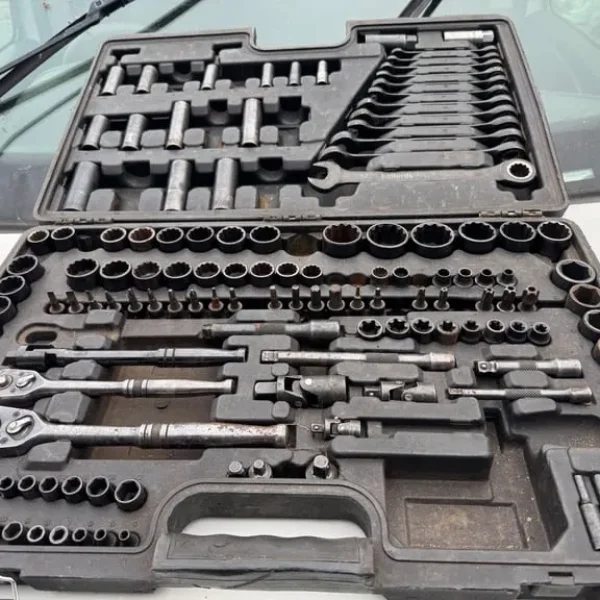 Halfords Advanced Black Edition Socket Set