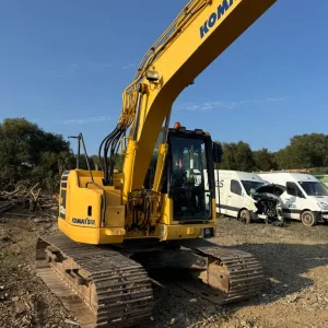 Komatsu 138-US excavator - Image 5