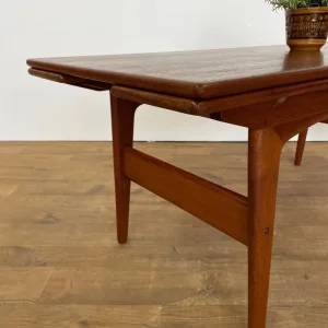 1960s Danish Trioh Teak Elevator Table - Image 4