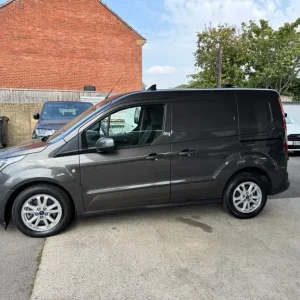 2021 Ford Transit Connect 1.5 EcoBlue Limited Panel Van 5DR Diesel Manual - Image 4