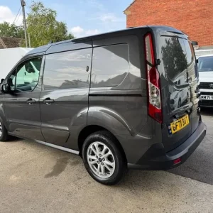 2021 Ford Transit Connect 1.5 EcoBlue Limited Panel Van 5DR Diesel Manual - Image 5