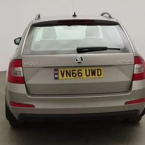 2016 Skoda Octavia 2.0 TDI SE L Estate 5dr Diesel Manual Euro 6 - Image 8