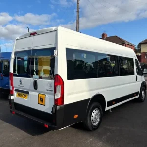 2018 Peugeot Boxer 2.0 BlueHDi Minibus 17 Seater - Image 7