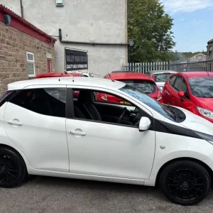 Toyota Aygo 1.0 VVT-i x-play 2014 - Image 3