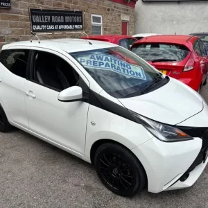 Toyota Aygo 1.0 VVT-i x-play 2014