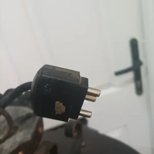 Beautiful light fitting - Image 3