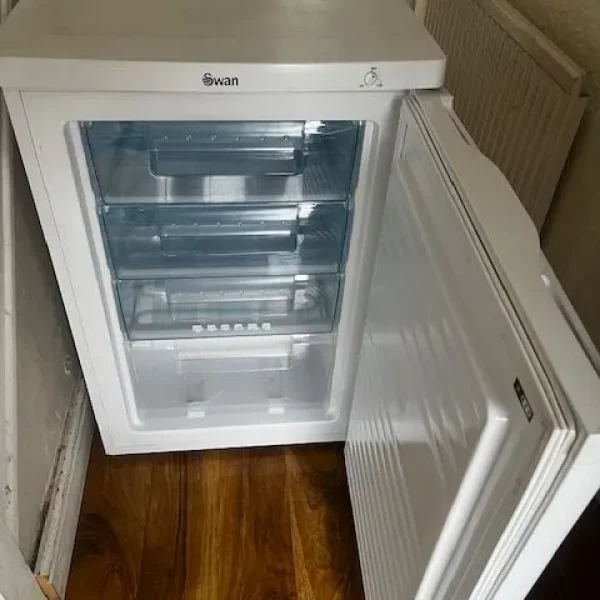 SWAN UNDER-COUNTER FREEZER
