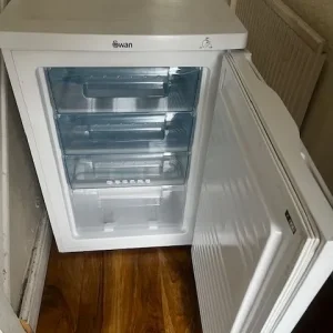 SWAN UNDER-COUNTER FREEZER