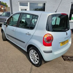 2005 Renault Modus 1.4 16v Dynamique Hatchback - Image 6