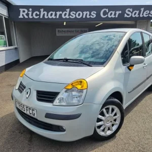 2005 Renault Modus 1.4 16v Dynamique Hatchback