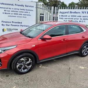 2022 Kia Ceed XCEED 2 ISG Hatchback Petrol Manual - Image 4