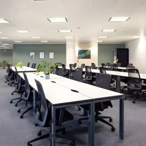 Private Serviced Offices: Units from 3 to 50 desks available - Image 4