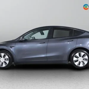 2022 Tesla Model Y Long Range Dual Motor 4WD Electric SUV - Image 8