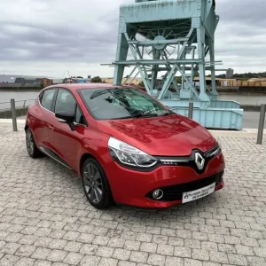 2014 Renault Clio 0.9 TCe Dynamique S MediaNav 5dr Hatchback - Image 2