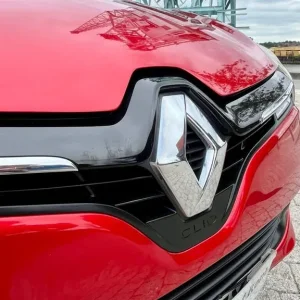 2014 Renault Clio 0.9 TCe Dynamique S MediaNav 5dr Hatchback - Image 5