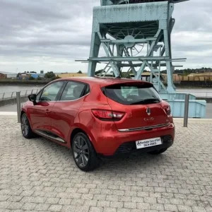 2014 Renault Clio 0.9 TCe Dynamique S MediaNav 5dr Hatchback - Image 8