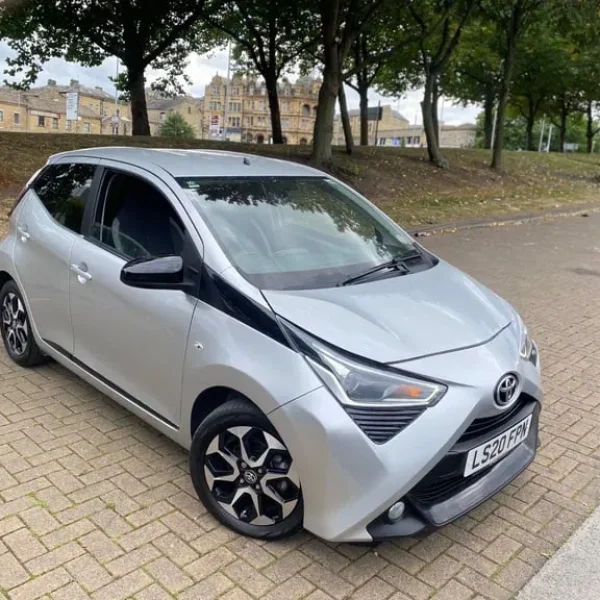 2020 Toyota AYGO 1.0 VVT-i X-Trend 5-door hatchback
