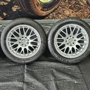 Calibre 15-inch alloy wheels with 4 tyres