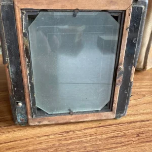 Sanderson Junior model antique camera - Image 5