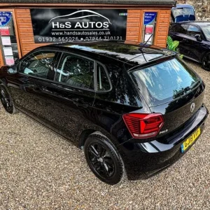 VOLKSWAGEN POLO 1.0 TSI SE Euro 6 (s/s) 5dr 2018 - Image 3