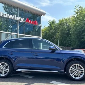 2021 Audi Q5 S Line 2.0 TFSI 45 S Tronic Quattro Estate - Image 2