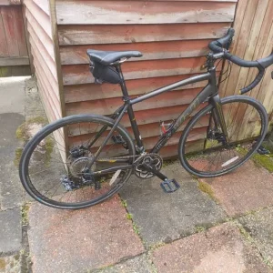 Fuji Sportif 1.1 Road Bike – medium frame, great condition - Image 3