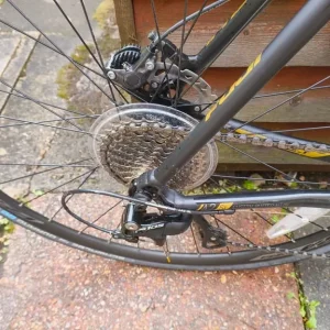 Fuji Sportif 1.1 Road Bike – medium frame, great condition - Image 6