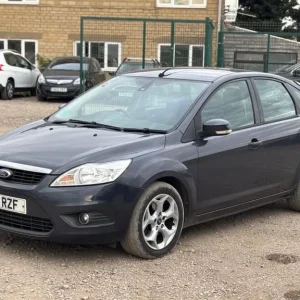 2011 Ford Focus 1.6 TDCi Sport 5-door Hatchback - Image 7