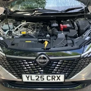 2025 Nissan Qashqai 1.3 DiG-T MH Tekna 5-door petrol hatchback - Image 8