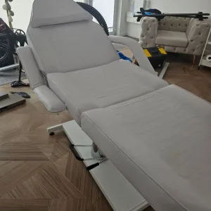 Adjustable Beauty Chair - Image 2