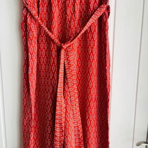 Primark 3/4 Jumpsuit with Border Print Legs Size 10 - Image 3