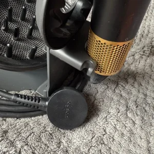 Dyson Supersonic hair dryer - Image 3