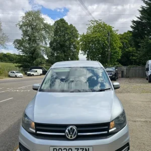 2020 Volkswagen Caddy Maxi 2.0 TDI BlueMotion Tech 102PS Highline Nav Van Panel Van Diesel Manual - Image 4