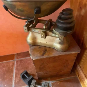 Antique Avery Brass Scales - Image 3